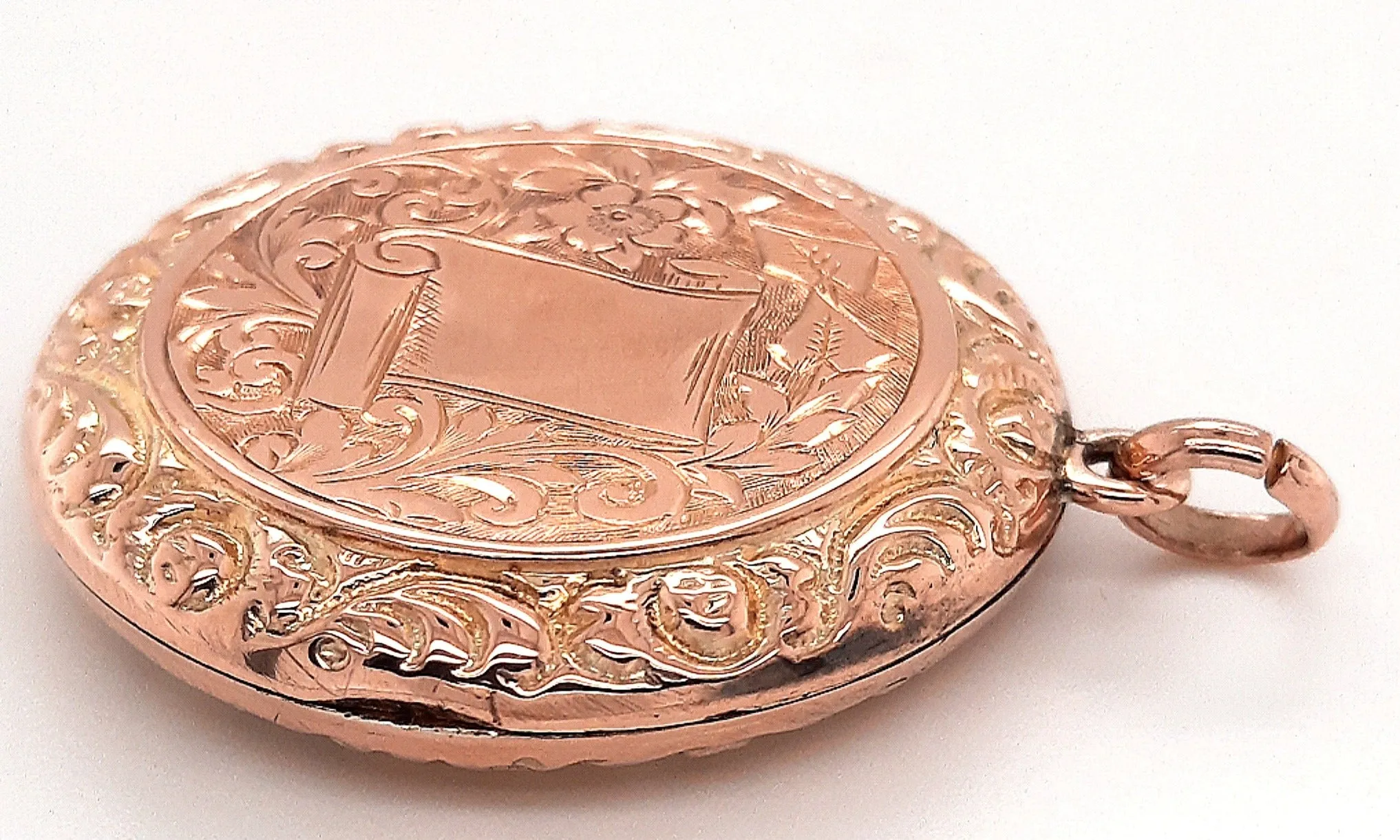 9ct Yellow Gold Hand Engraved Photo Locket Pendant