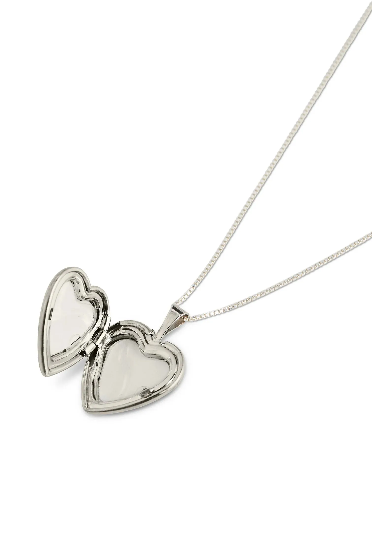 Classic Sterling Heart Locket | Lisbeth