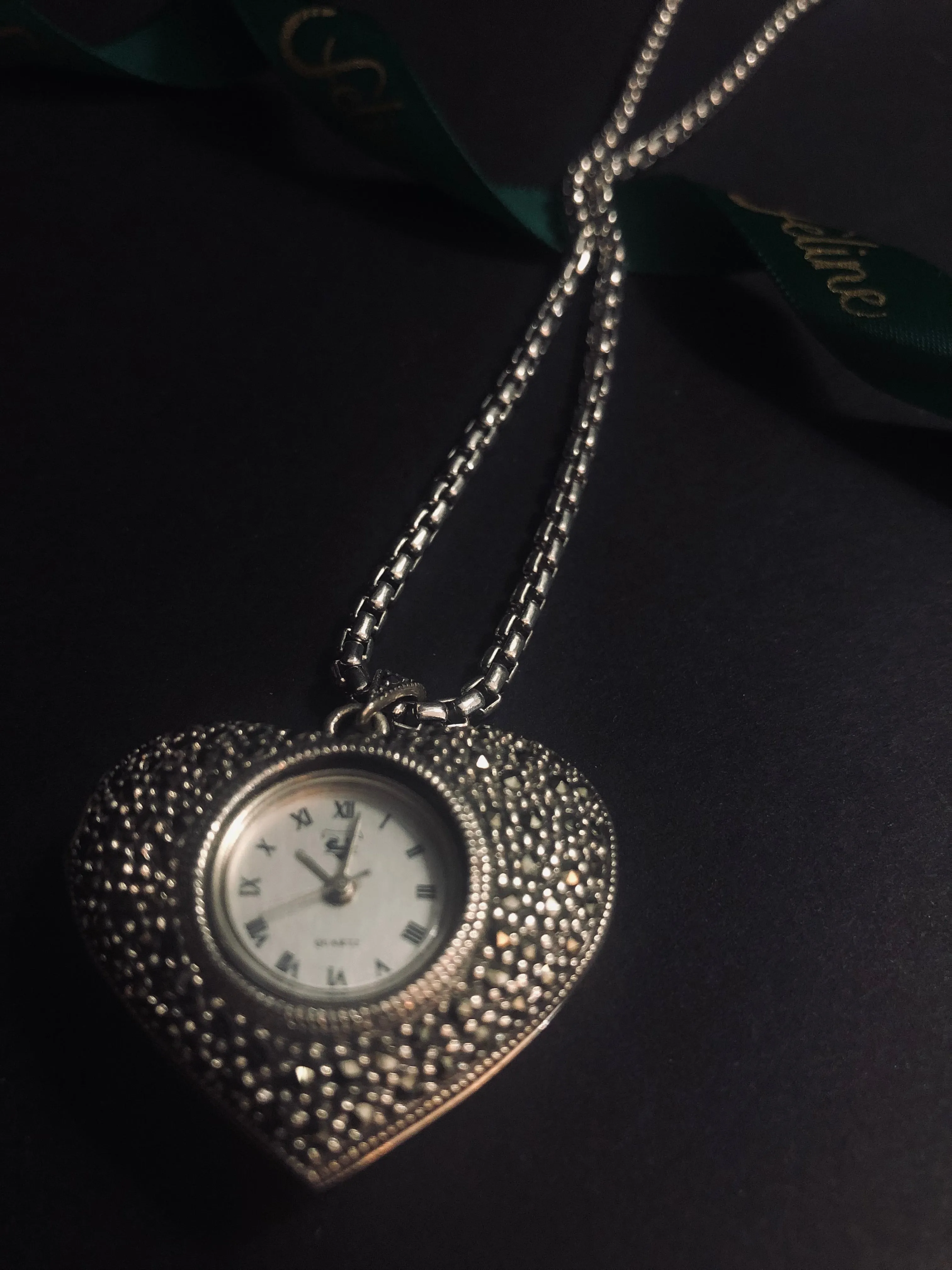 Estaire Watch Heart Locket