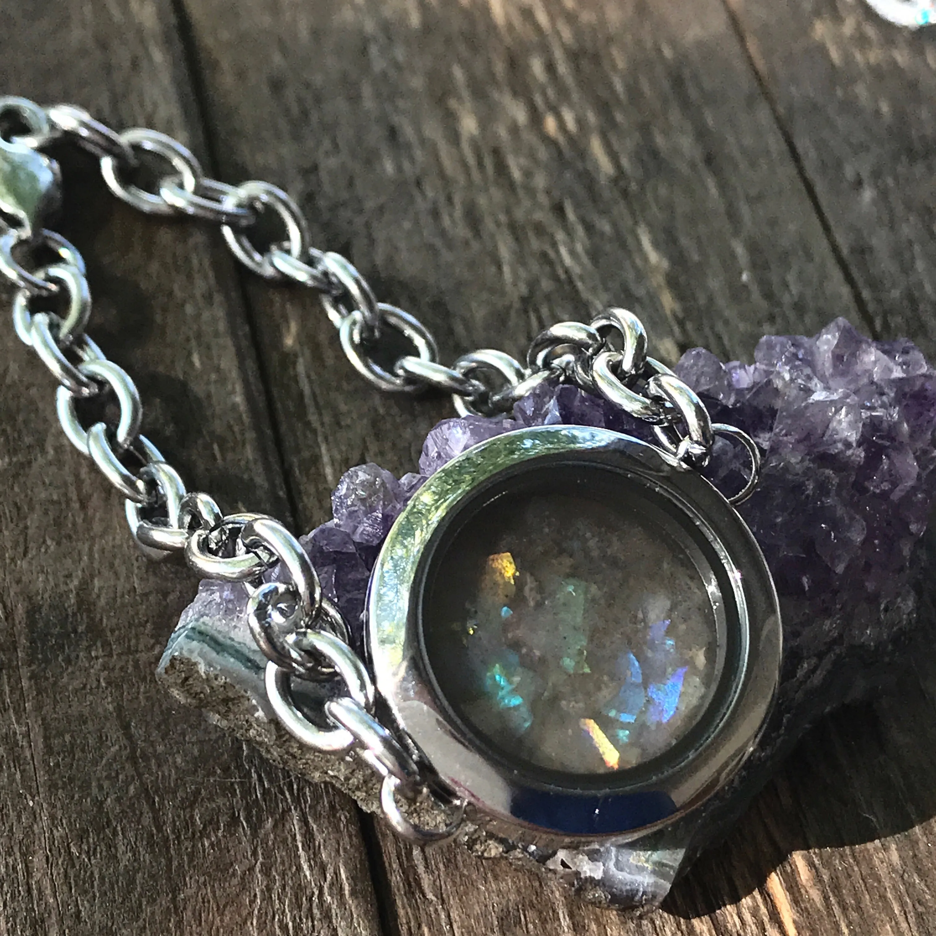 Filled locket bracelet