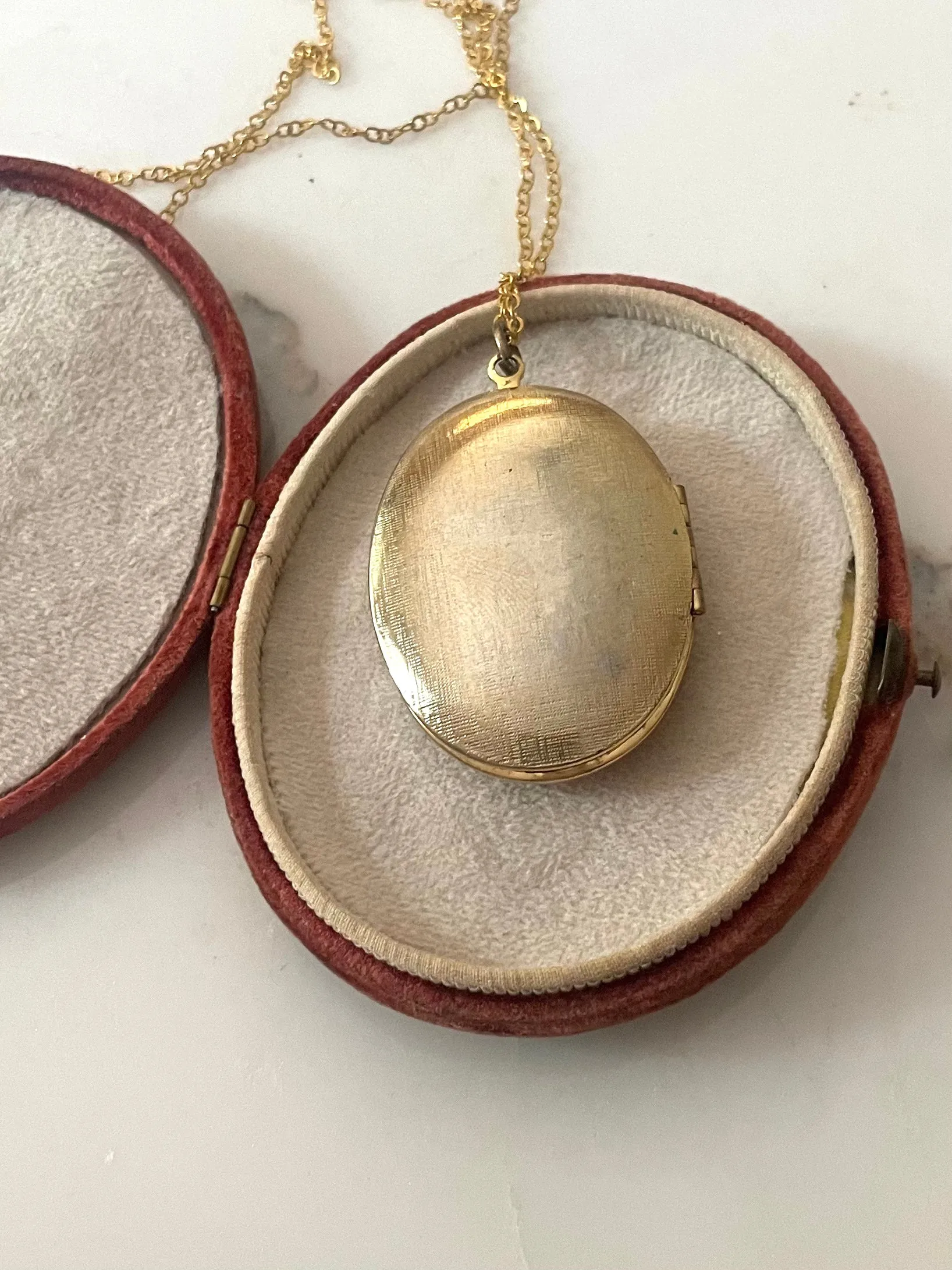 Gibson Girl Cameo Locket