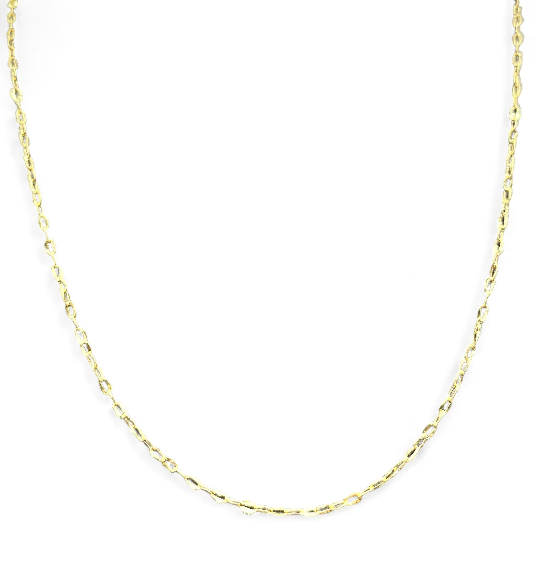 GOLD CHAIN NECKLACE