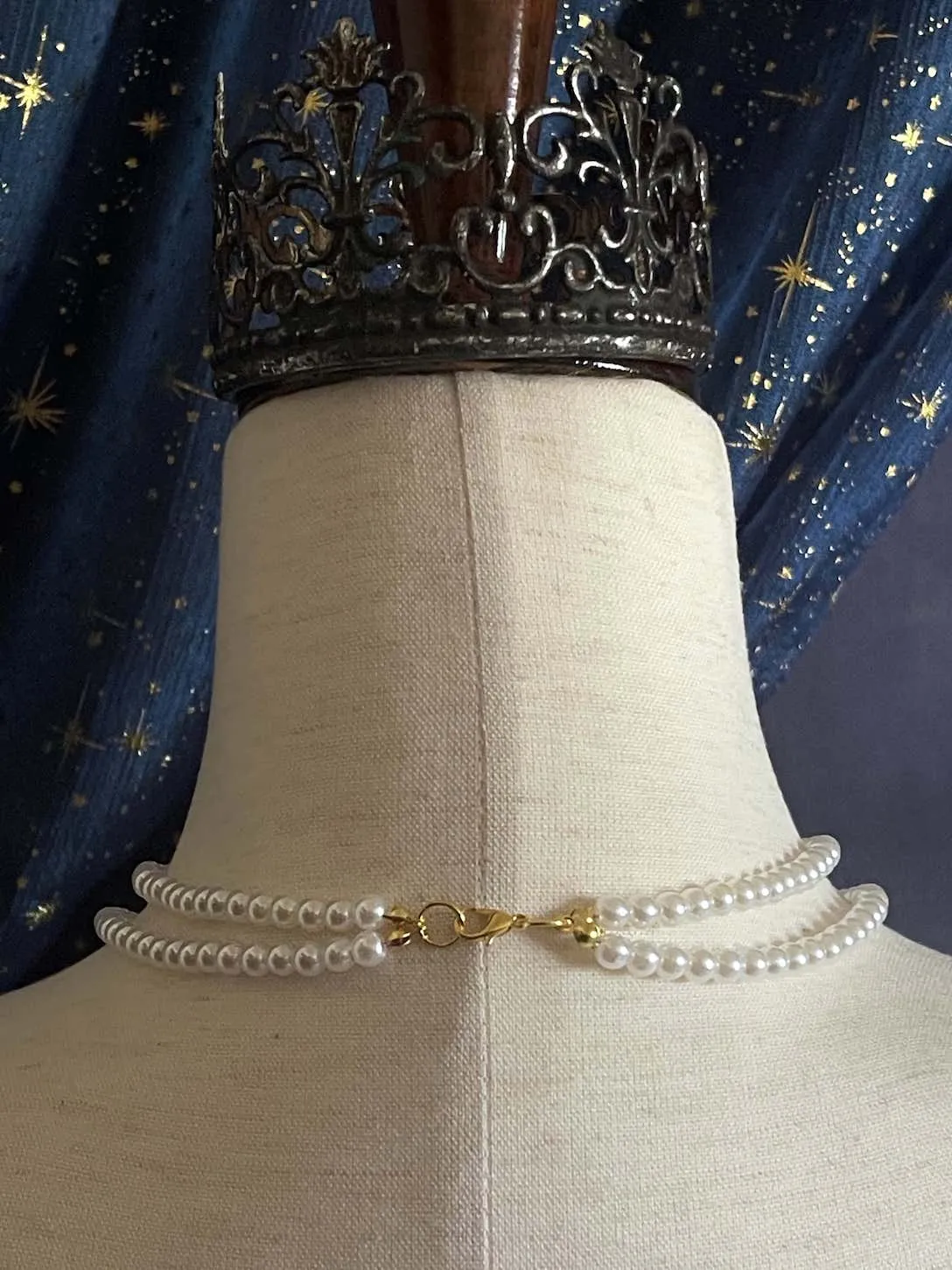 Historically Inspired Dual-Strand Pearl Beaded Choker Necklace