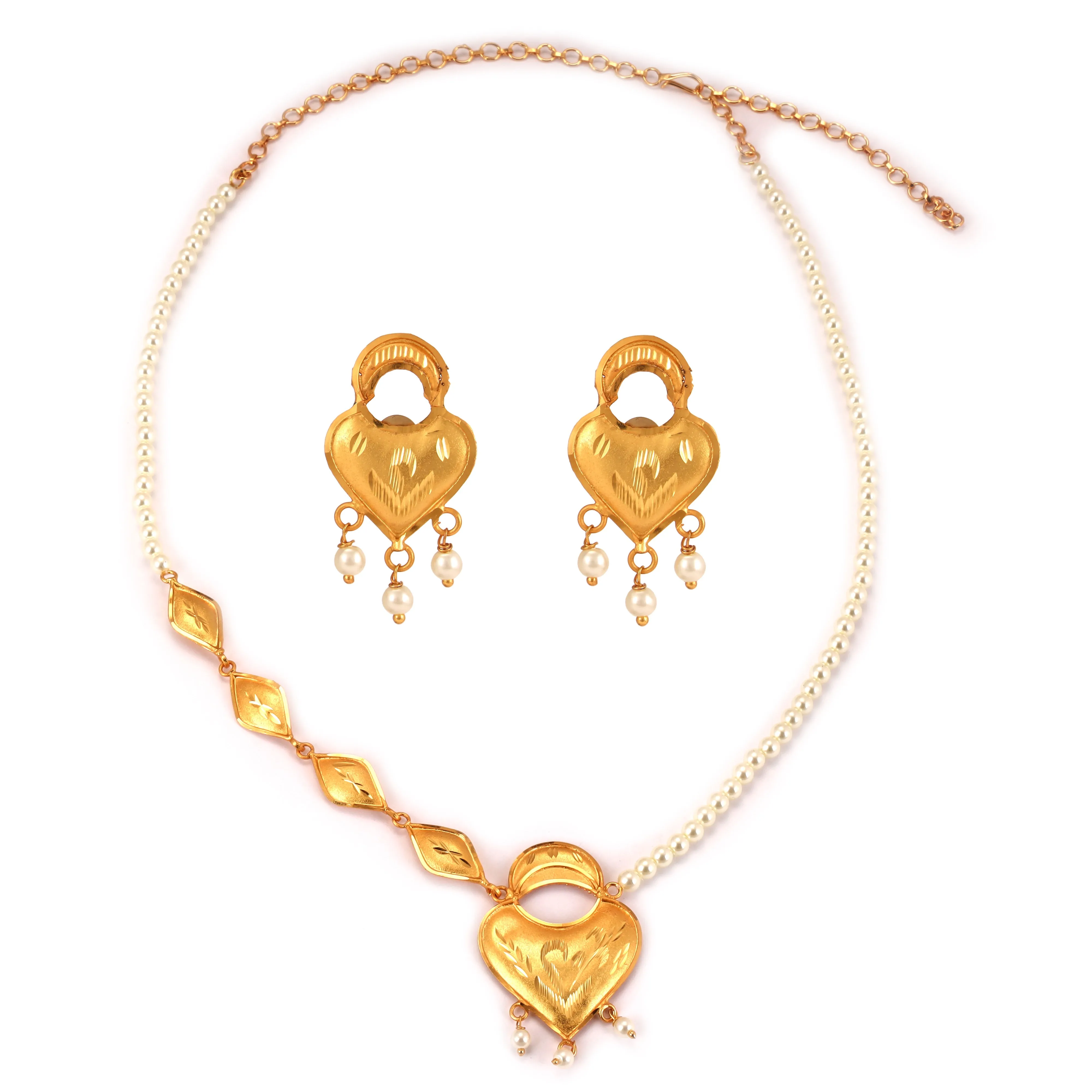 Hriyan- Half Beaded Necklace Set