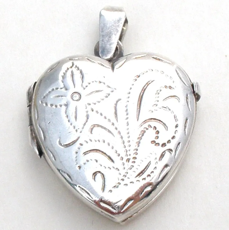 Italian Sterling Silver Etched Locket Pendant Vintage