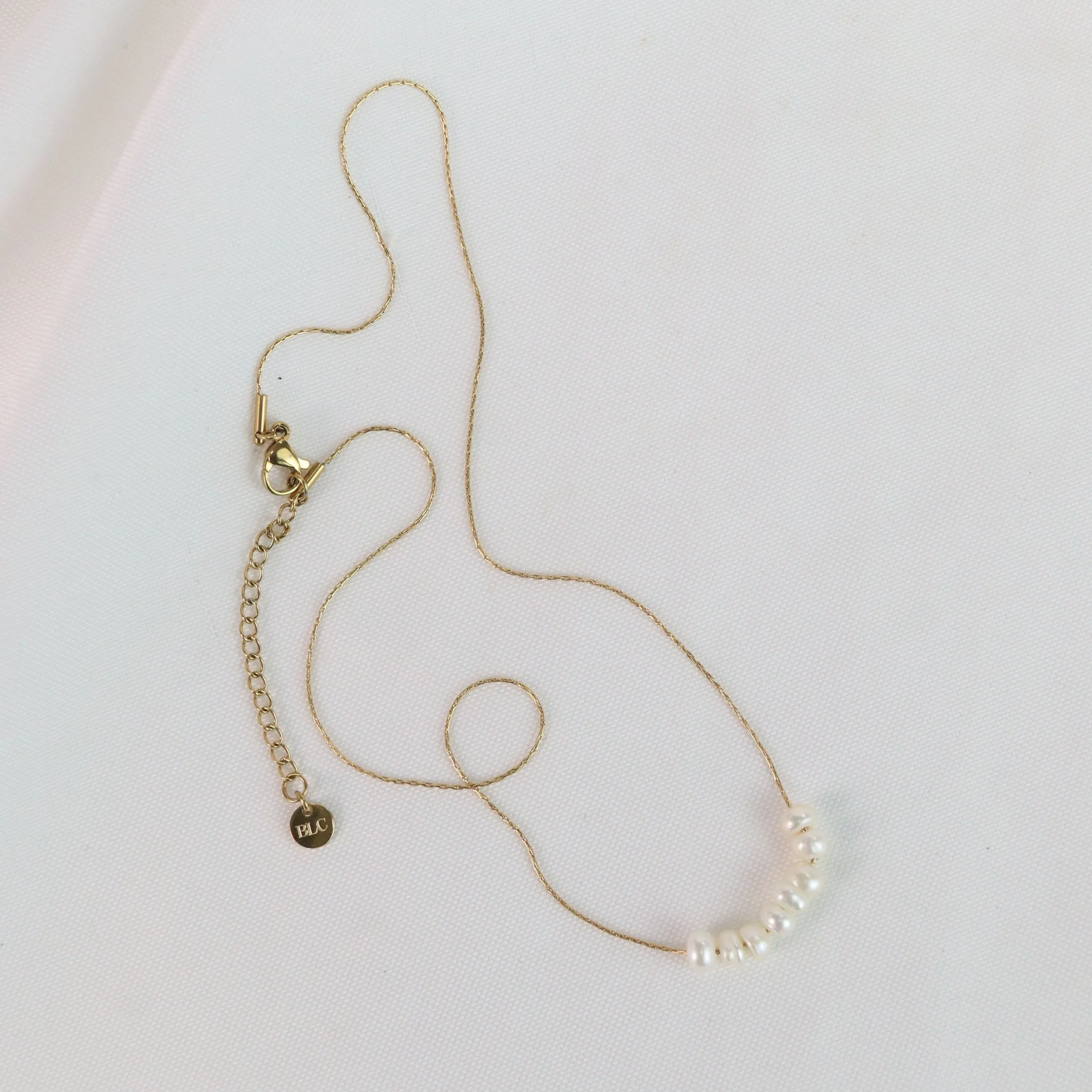 Izzy | Freshwater Pearl Gold Necklace