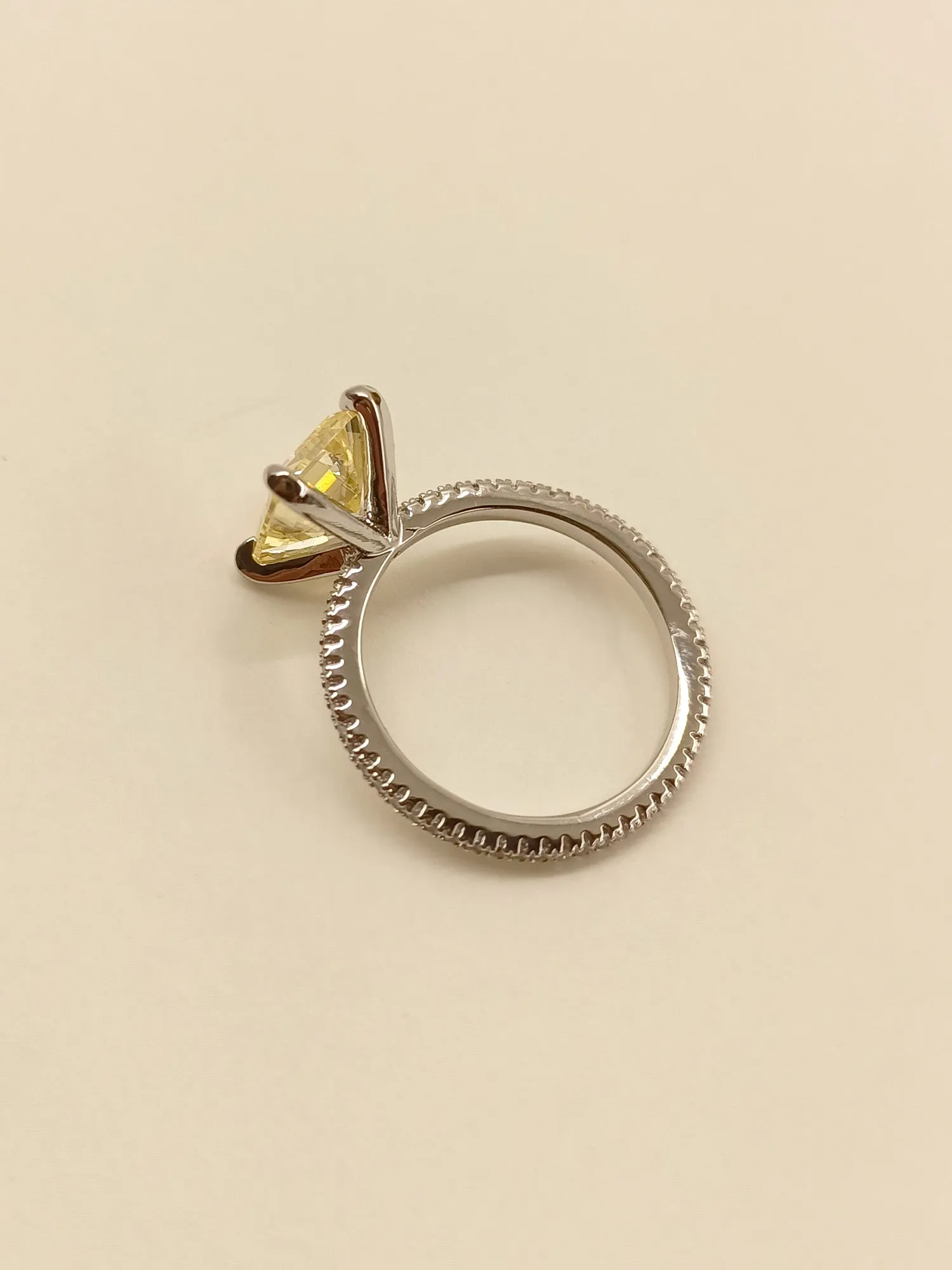 Kaneri Yellow American Diamond Finger Ring