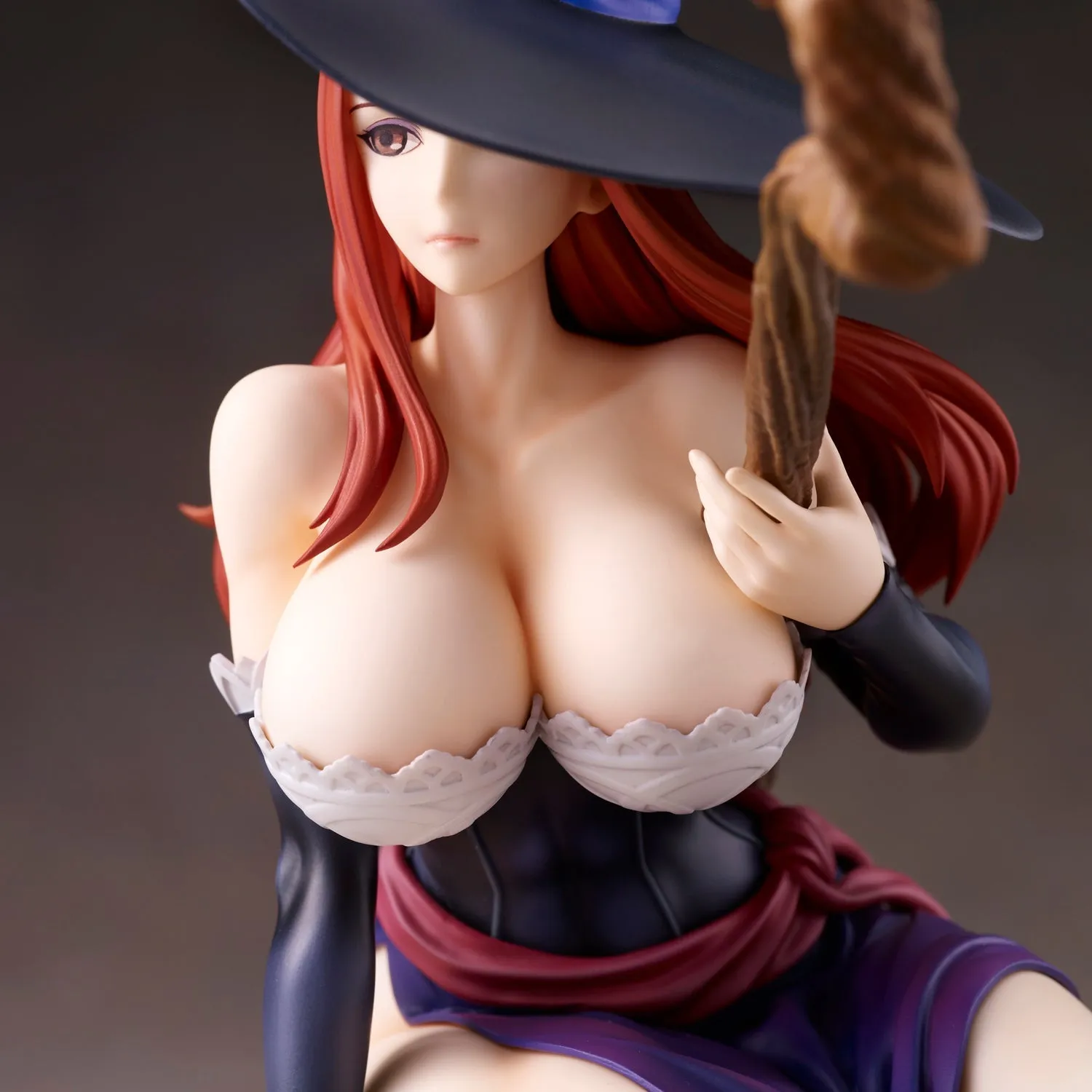 "Dragon's Crown" Sorceress Complete Figure