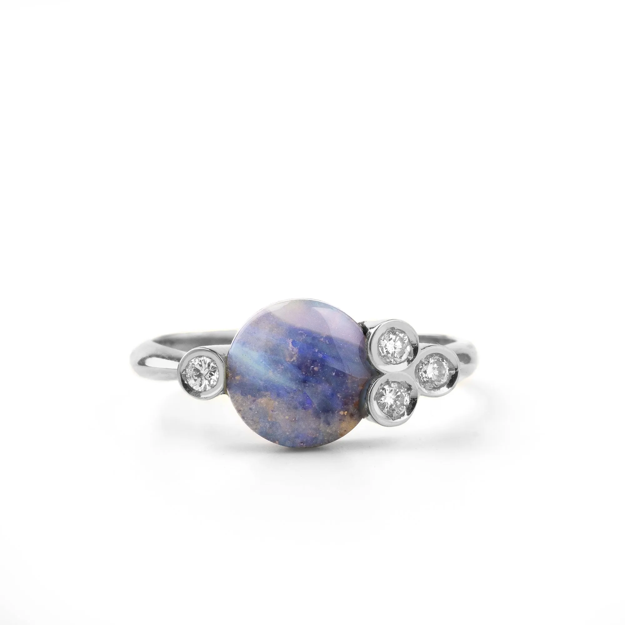 Round-cut Boulder 18k white gold opal ring