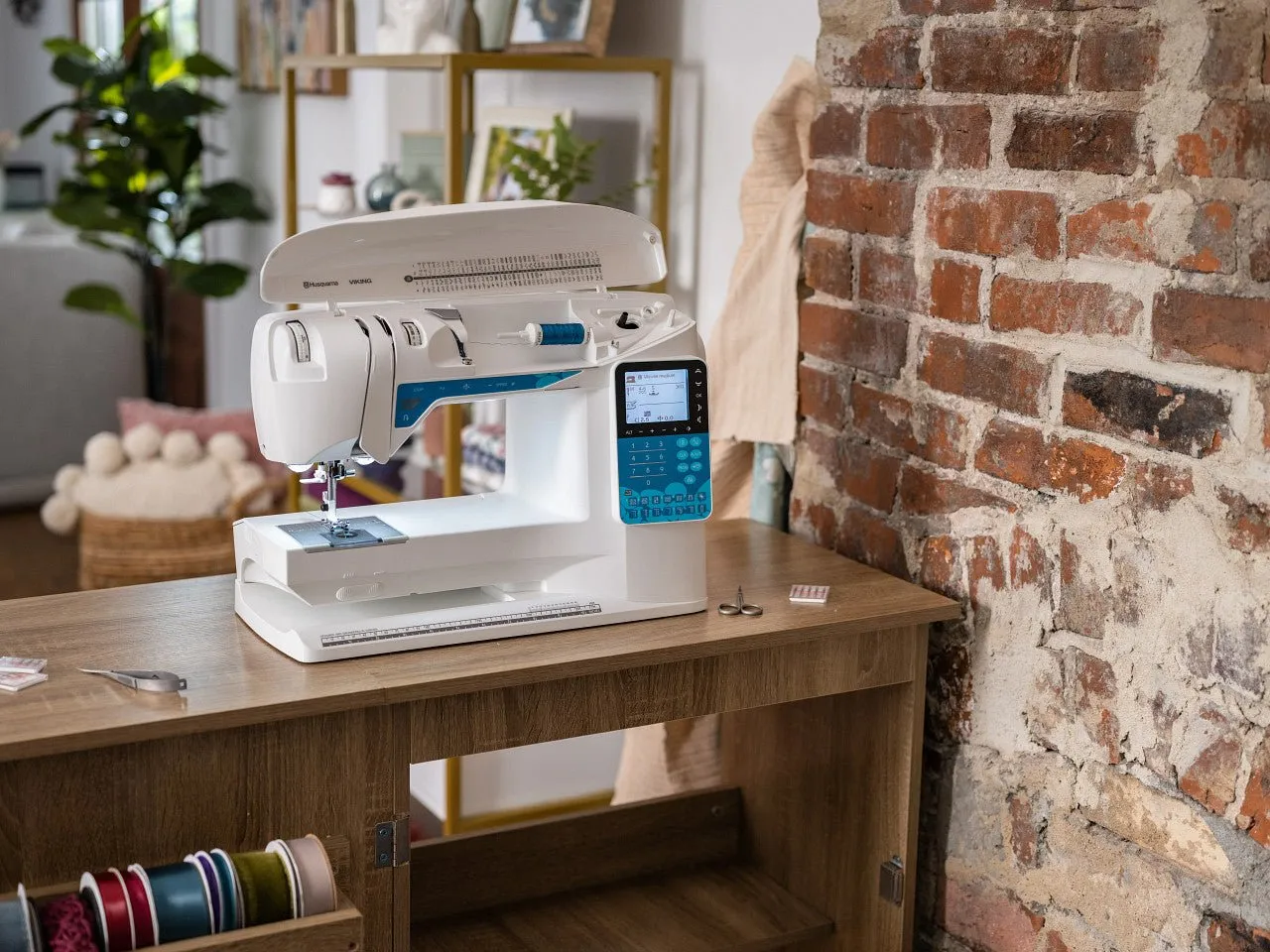 Viking Opal 650 Sewing Machine