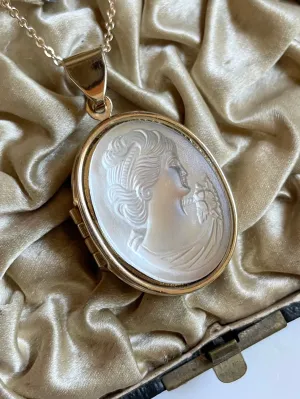 Vintage Glass Cameo Locket