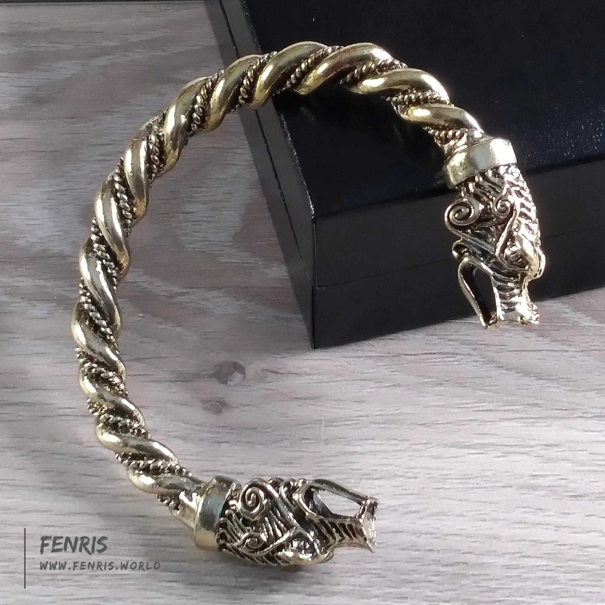 Wolf Bracelet Bronze Norse Viking Style